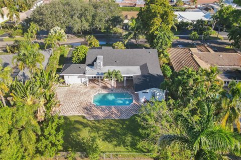 Villa ou maison à vendre à Hollywood, Floride: 6 chambres, 297.57 m2 № 1991523 - photo 5