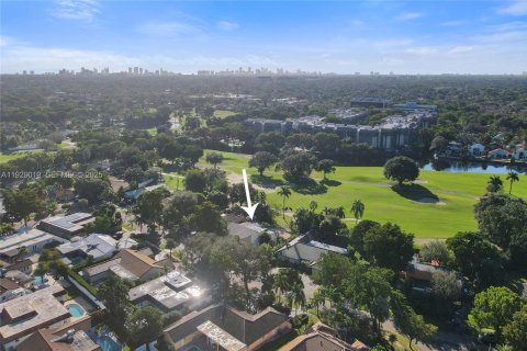 Villa ou maison à vendre à Hollywood, Floride: 6 chambres, 297.57 m2 № 1991523 - photo 6