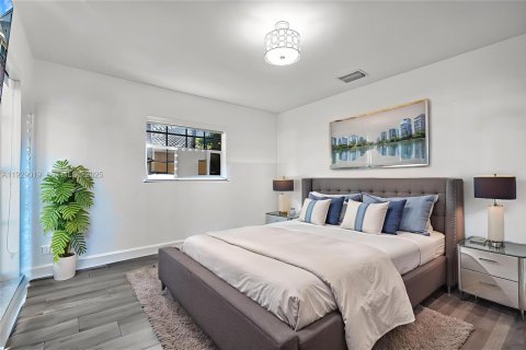 Villa ou maison à vendre à Hollywood, Floride: 6 chambres, 297.57 m2 № 1991523 - photo 26