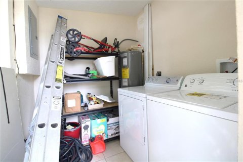 Casa en alquiler en Orlando, Florida, 3 dormitorios, 92.9 m2 № 1787623 - foto 27