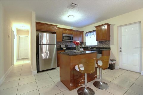 Casa en alquiler en Orlando, Florida, 3 dormitorios, 92.9 m2 № 1787623 - foto 7