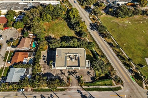 Propiedad comercial en venta en Davie, Florida № 2005312 - foto 6