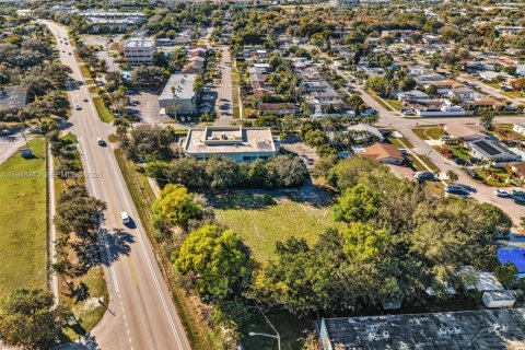 Propiedad comercial en venta en Davie, Florida № 2005312 - foto 4