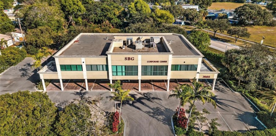 Propiedad comercial en Davie, Florida № 2005312
