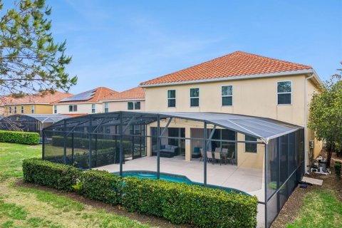 House in Davenport, Florida 6 bedrooms, 292.55 sq.m. № 2213767 - photo 4