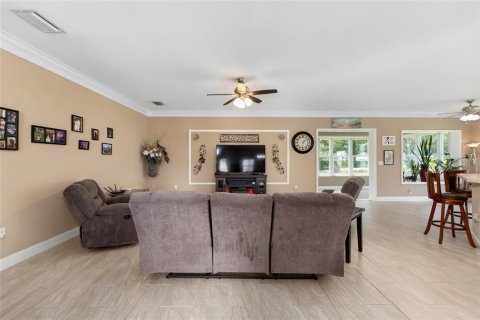 House in Summerfield, Florida 2 bedrooms, 158.68 sq.m. № 1907718 - photo 6