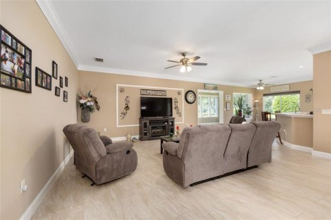 House in Summerfield, Florida 2 bedrooms, 158.68 sq.m. № 1907718 - photo 8