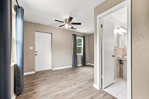 Casa en venta en Pinellas Park, Florida, 2 dormitorios, 93.37 m2 № 2258630 - foto 23