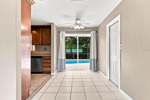 Casa en venta en Pinellas Park, Florida, 2 dormitorios, 93.37 m2 № 2258630 - foto 9