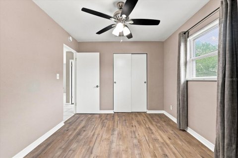 Casa en venta en Pinellas Park, Florida, 2 dormitorios, 93.37 m2 № 2258630 - foto 19