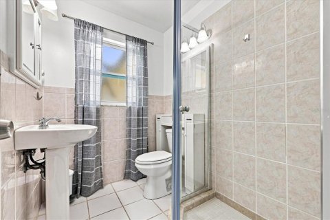 Casa en venta en Pinellas Park, Florida, 2 dormitorios, 93.37 m2 № 2258630 - foto 24