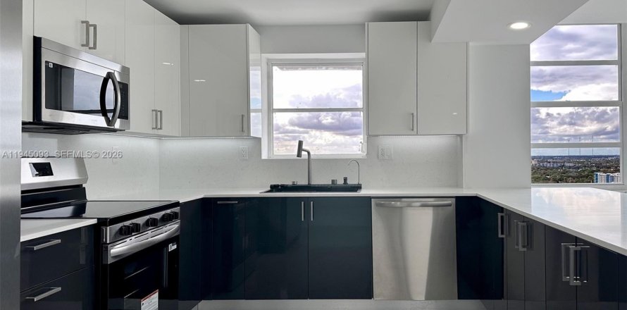 Condo in Aventura, Florida, 2 bedrooms  № 2001518