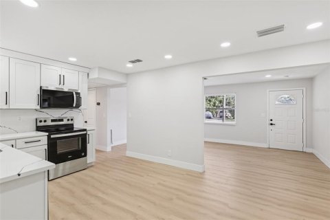 Villa ou maison à vendre à Clearwater, Floride: 3 chambres, 126.81 m2 № 1851400 - photo 12