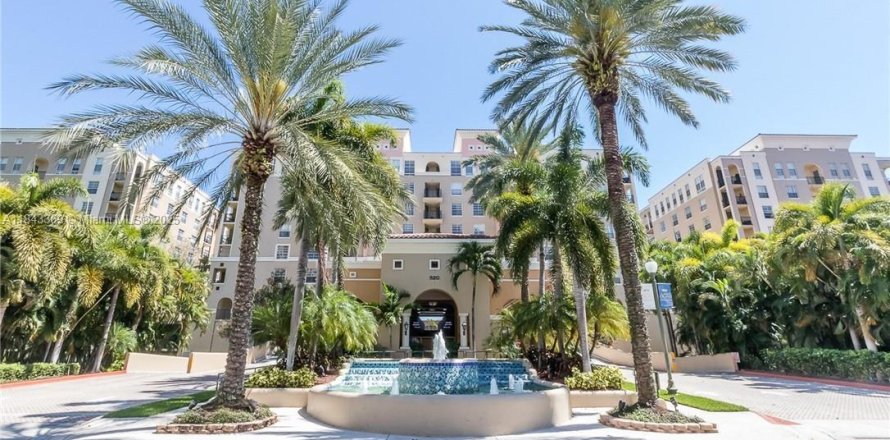 Condominio en Fort Lauderdale, Florida, 1 dormitorio № 1936653