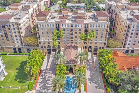 Condominio en alquiler en Fort Lauderdale, Florida, 1 dormitorio, 73.67 m2 № 1936653 - foto 3