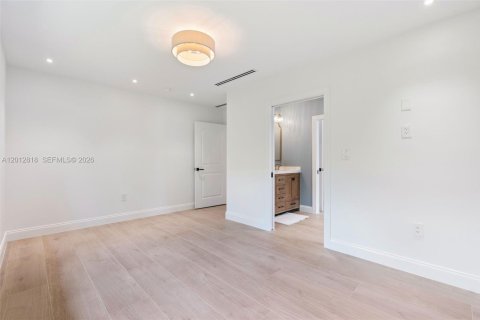 Villa ou maison à vendre à Coral Gables, Floride: 4 chambres, 283.35 m2 № 2085421 - photo 27