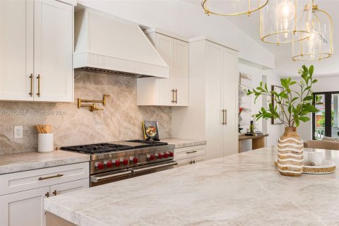 Villa ou maison à vendre à Coral Gables, Floride: 4 chambres, 283.35 m2 № 2085421 - photo 17