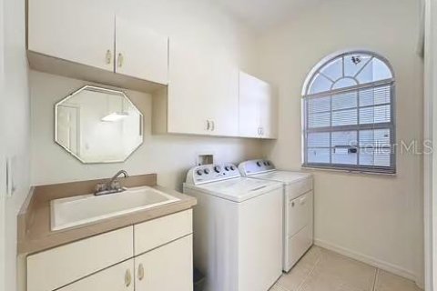 Villa ou maison à vendre à Weeki Wachee, Floride: 3 chambres, 231.42 m2 № 1650332 - photo 19