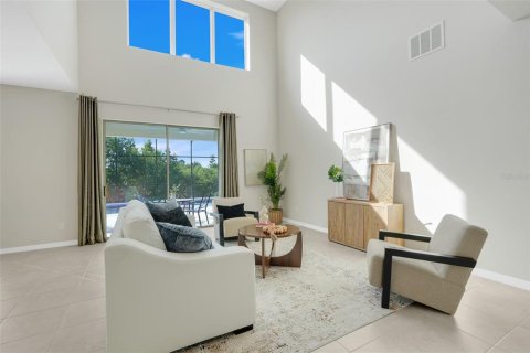 House in Winter Garden, Florida 4 bedrooms, 259.2 sq.m. № 1871149 - photo 5