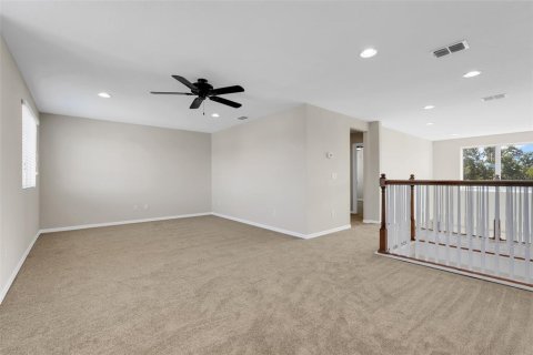 House in Winter Garden, Florida 4 bedrooms, 259.2 sq.m. № 1871149 - photo 23