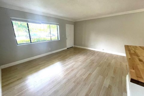 Condo in Boynton Beach, Florida, 1 bedroom № 2088345 - photo 9