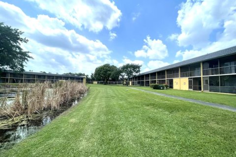 Condo in Boynton Beach, Florida, 1 bedroom № 2088345 - photo 5