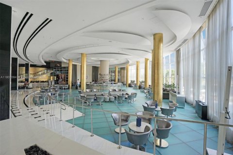 Condo in Miami Beach, Florida  № 1746188 - photo 14
