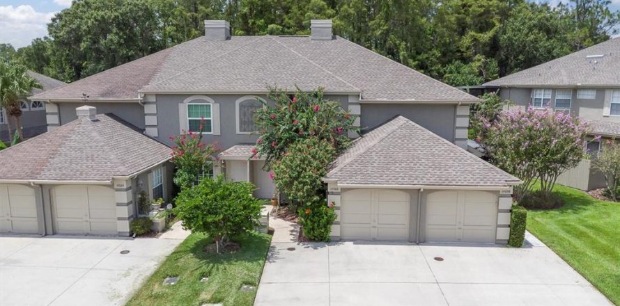 Townhouse in Tampa, Florida 2 bedrooms, 133.04 sq.m. № 1894633