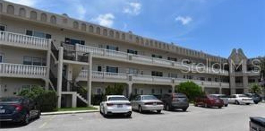 Condominio en Clearwater, Florida, 2 dormitorios № 2197930