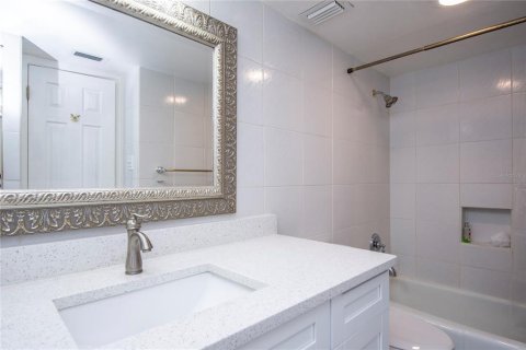 Condominio en alquiler en Clearwater, Florida, 2 dormitorios, 125.42 m2 № 1669864 - foto 30