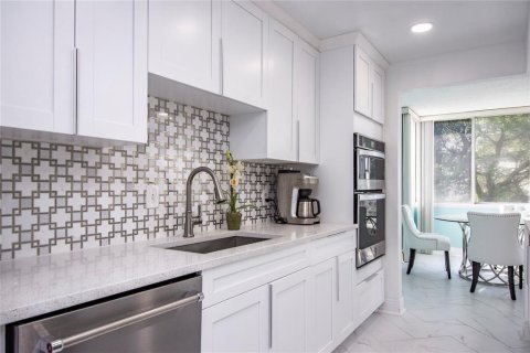 Condominio en alquiler en Clearwater, Florida, 2 dormitorios, 125.42 m2 № 1669864 - foto 17