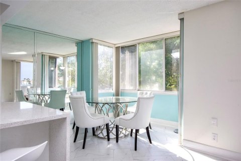 Condominio en alquiler en Clearwater, Florida, 2 dormitorios, 125.42 m2 № 1669864 - foto 25