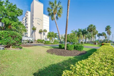Condominio en alquiler en Clearwater, Florida, 2 dormitorios, 125.42 m2 № 1669864 - foto 2
