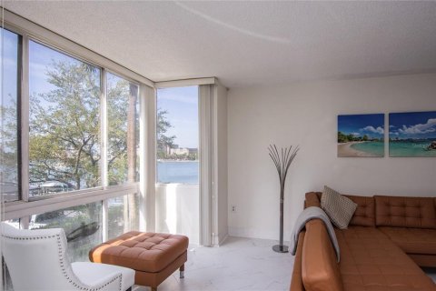 Condominio en alquiler en Clearwater, Florida, 2 dormitorios, 125.42 m2 № 1669864 - foto 16