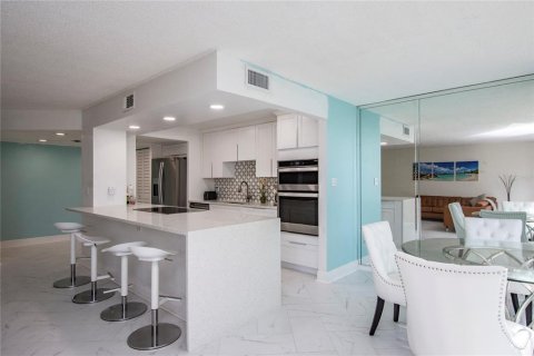 Condominio en alquiler en Clearwater, Florida, 2 dormitorios, 125.42 m2 № 1669864 - foto 19