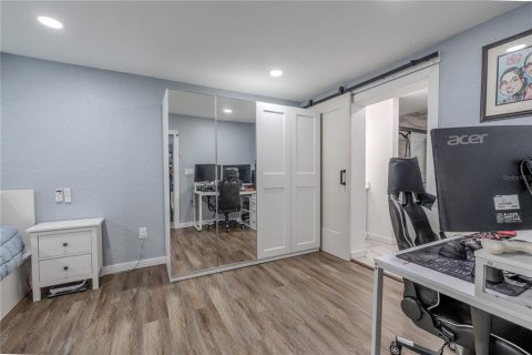 Casa en venta en Tampa, Florida, 3 dormitorios, 95.22 m2 № 1905460 - foto 14