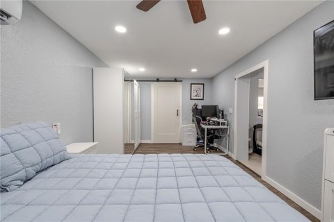 Casa en venta en Tampa, Florida, 3 dormitorios, 95.22 m2 № 1905460 - foto 17