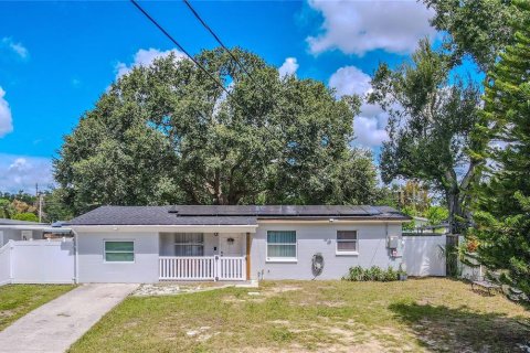 Casa en venta en Tampa, Florida, 3 dormitorios, 95.22 m2 № 1905460 - foto 3