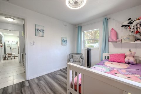 Casa en venta en Tampa, Florida, 3 dormitorios, 95.22 m2 № 1905460 - foto 21