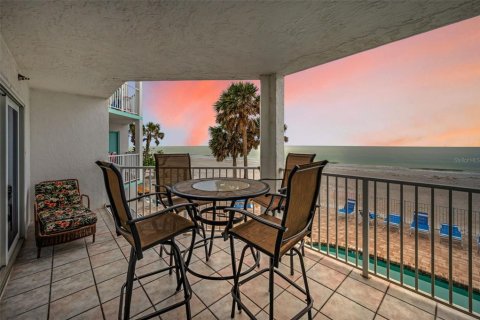 Condominio en venta en Indian Rocks Beach, Florida, 2 dormitorios, 128.21 m2 № 1773234 - foto 3