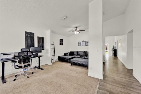 Villa ou maison à vendre à Orlando, Floride: 3 chambres, 145.86 m2 № 1847882 - photo 13