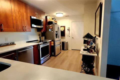 Condo in Altamonte Springs, Florida, 3 bedrooms  № 1805706 - photo 5