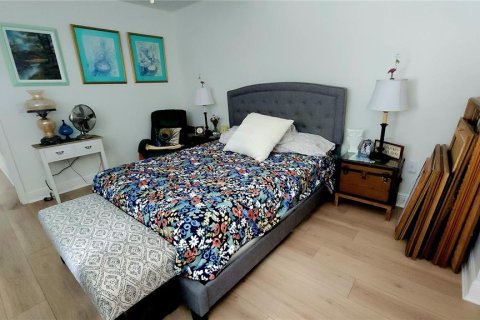 Condo in Altamonte Springs, Florida, 3 bedrooms  № 1805706 - photo 16