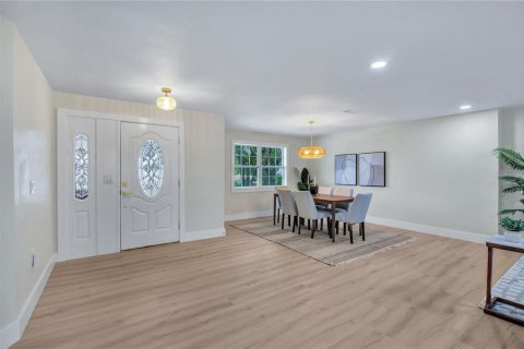 Villa ou maison à vendre à Lakeland, Floride: 4 chambres, 226.12 m2 № 2413948 - photo 10