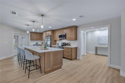 Villa ou maison à vendre à Lakeland, Floride: 4 chambres, 226.12 m2 № 2413948 - photo 17