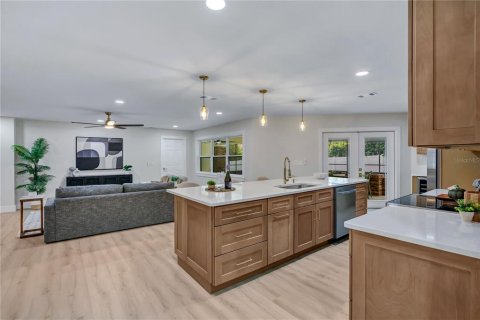 Villa ou maison à vendre à Lakeland, Floride: 4 chambres, 226.12 m2 № 2413948 - photo 15