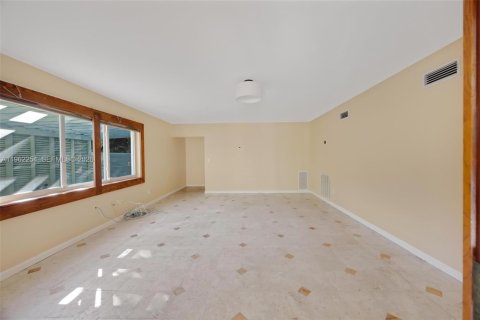 Casa en alquiler en Pinecrest, Florida, 4 dormitorios, 287.63 m2 № 2023695 - foto 24
