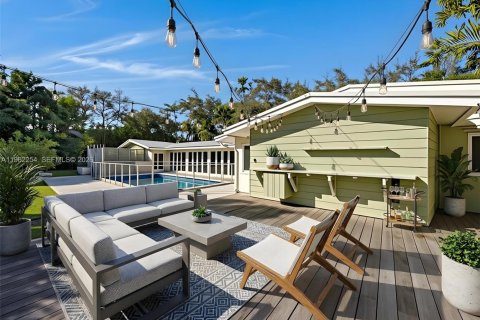 Casa en alquiler en Pinecrest, Florida, 4 dormitorios, 287.63 m2 № 2023695 - foto 27