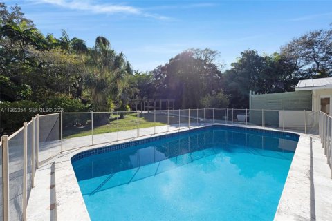 Casa en alquiler en Pinecrest, Florida, 4 dormitorios, 287.63 m2 № 2023695 - foto 25