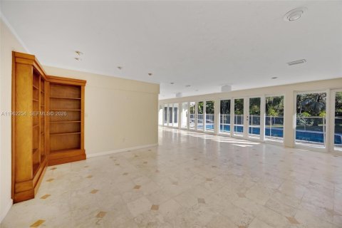 Casa en alquiler en Pinecrest, Florida, 4 dormitorios, 287.63 m2 № 2023695 - foto 2